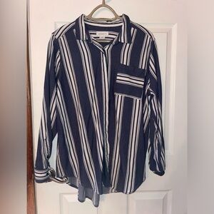 Liz Claiborne Blue and White Striped Button Down Shirt XL